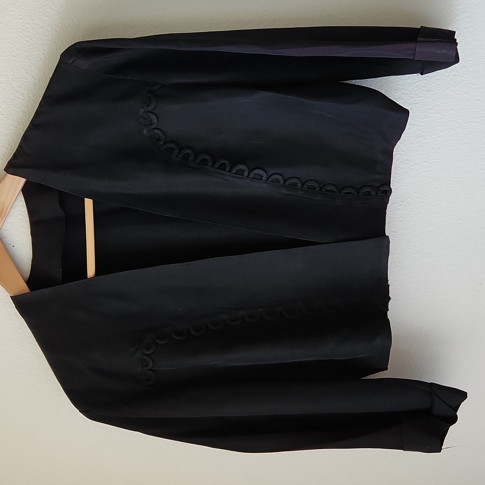 Black bolero jacket Sz M cropped open front loop detail shrug office cocktails